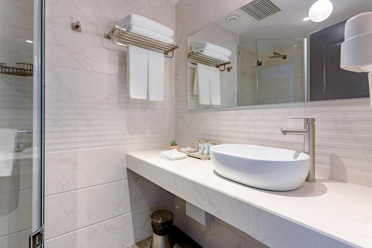 Chambre Lits Jumeaux Standard avec Balcon - Fumeurs