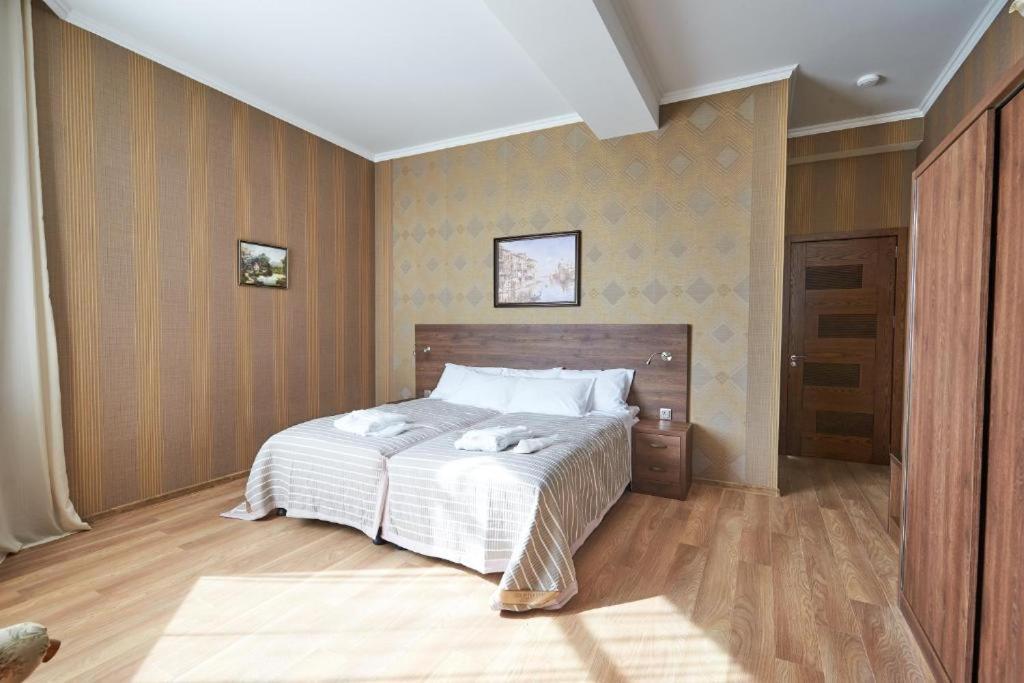 Chambre Lits Jumeaux - Vue sur Jardin
