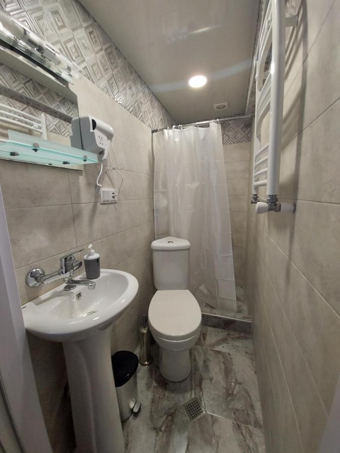 Double or Twin Room with Private Bathroom