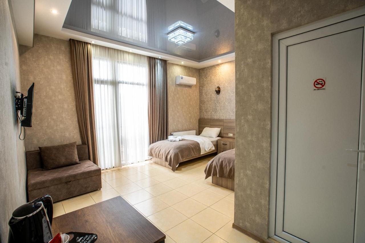 Large Twin Room,1394223218:JPEG