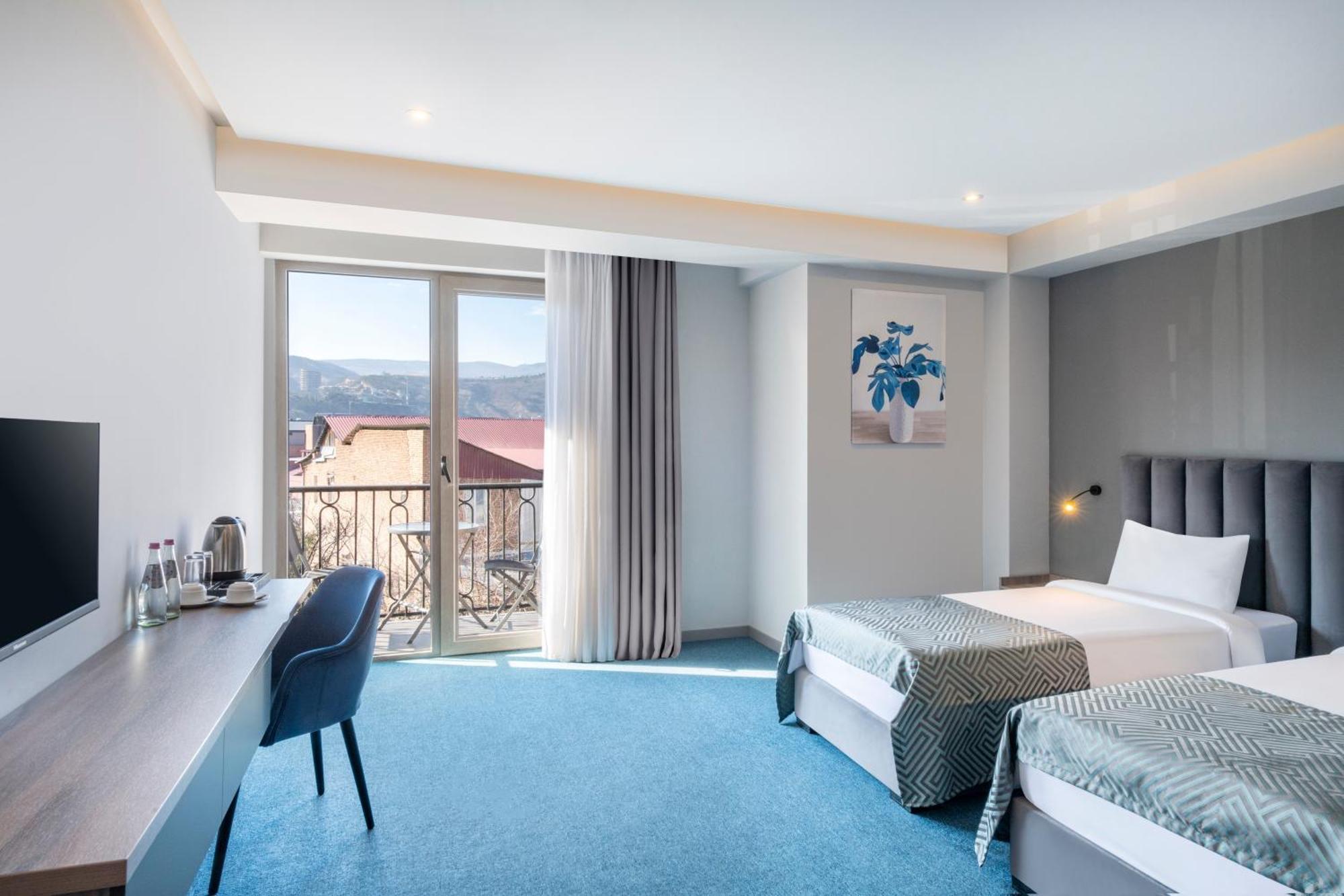 Twin Room Balcony,1504560157:JPEG