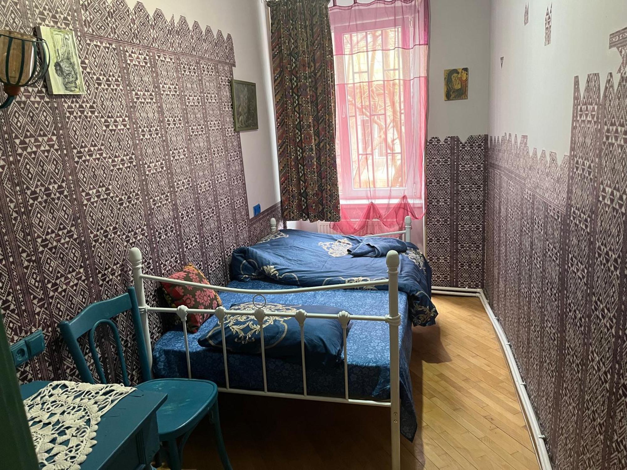 Single Room with Shared Shower and Toilet,1532359198:JPEG