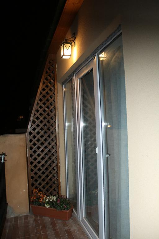 Suite with Balcony,338894113:JPEG