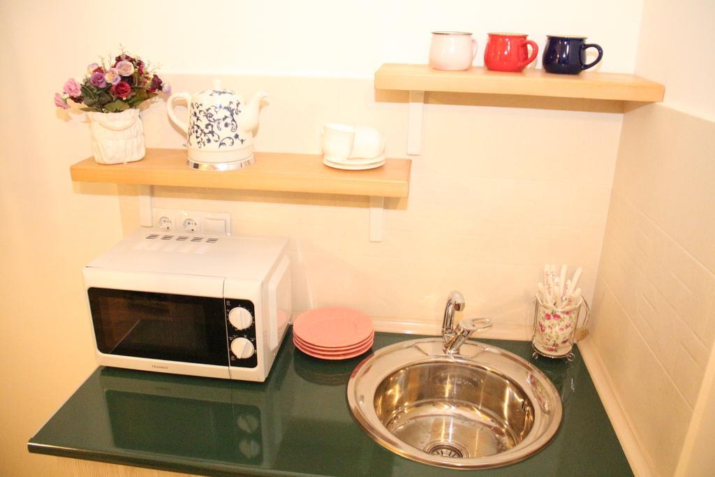 Deluxe Studio,338961949:JPEG