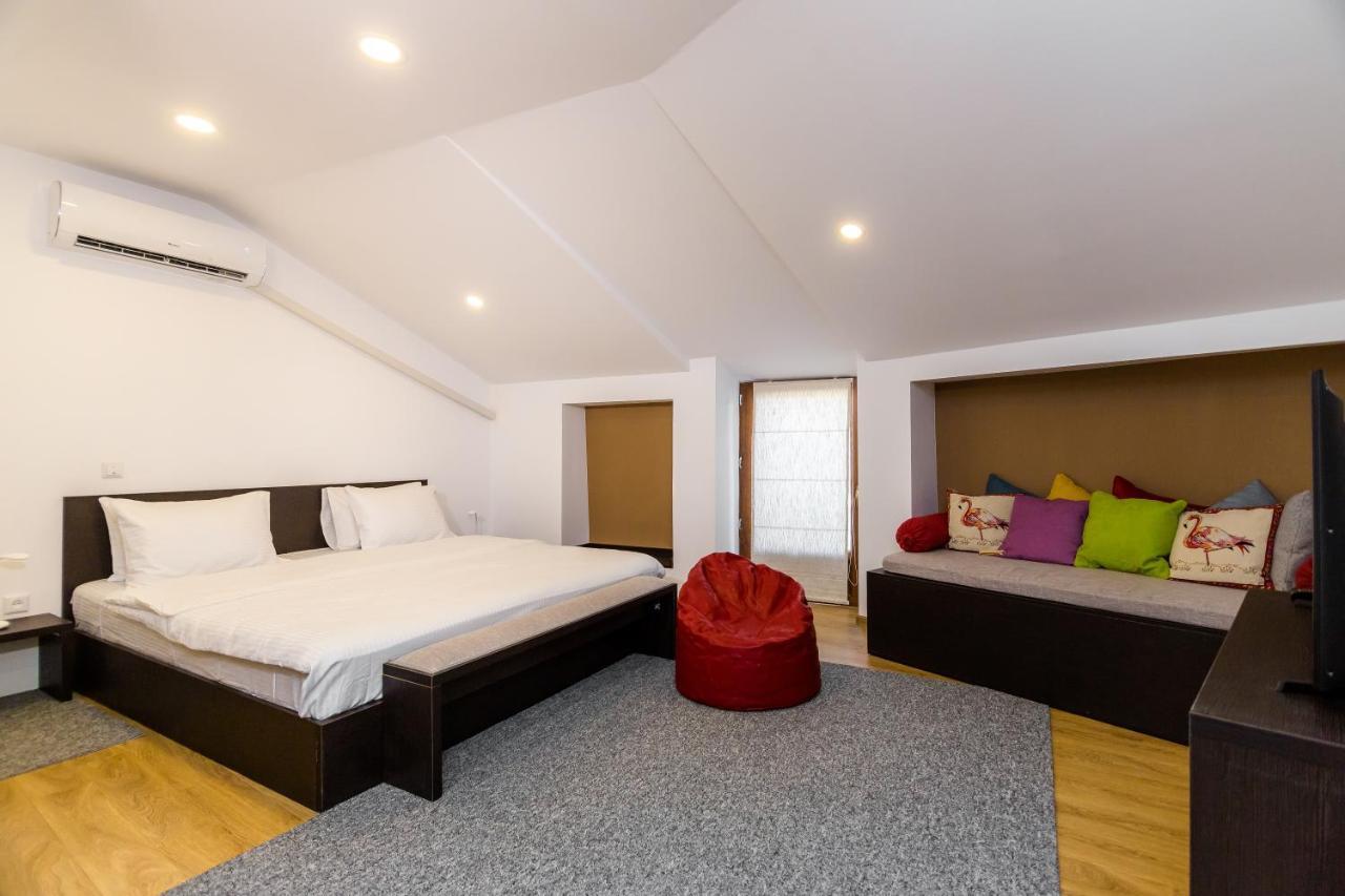 Deluxe Double Room Extra Bed