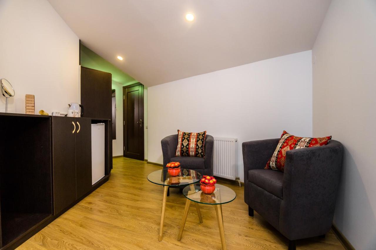 Deluxe Double Room Extra Bed