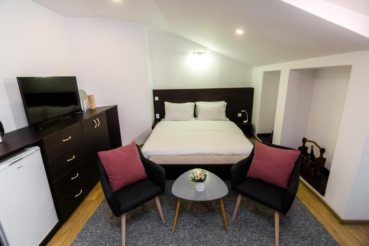 Deluxe Double Room Extra Bed