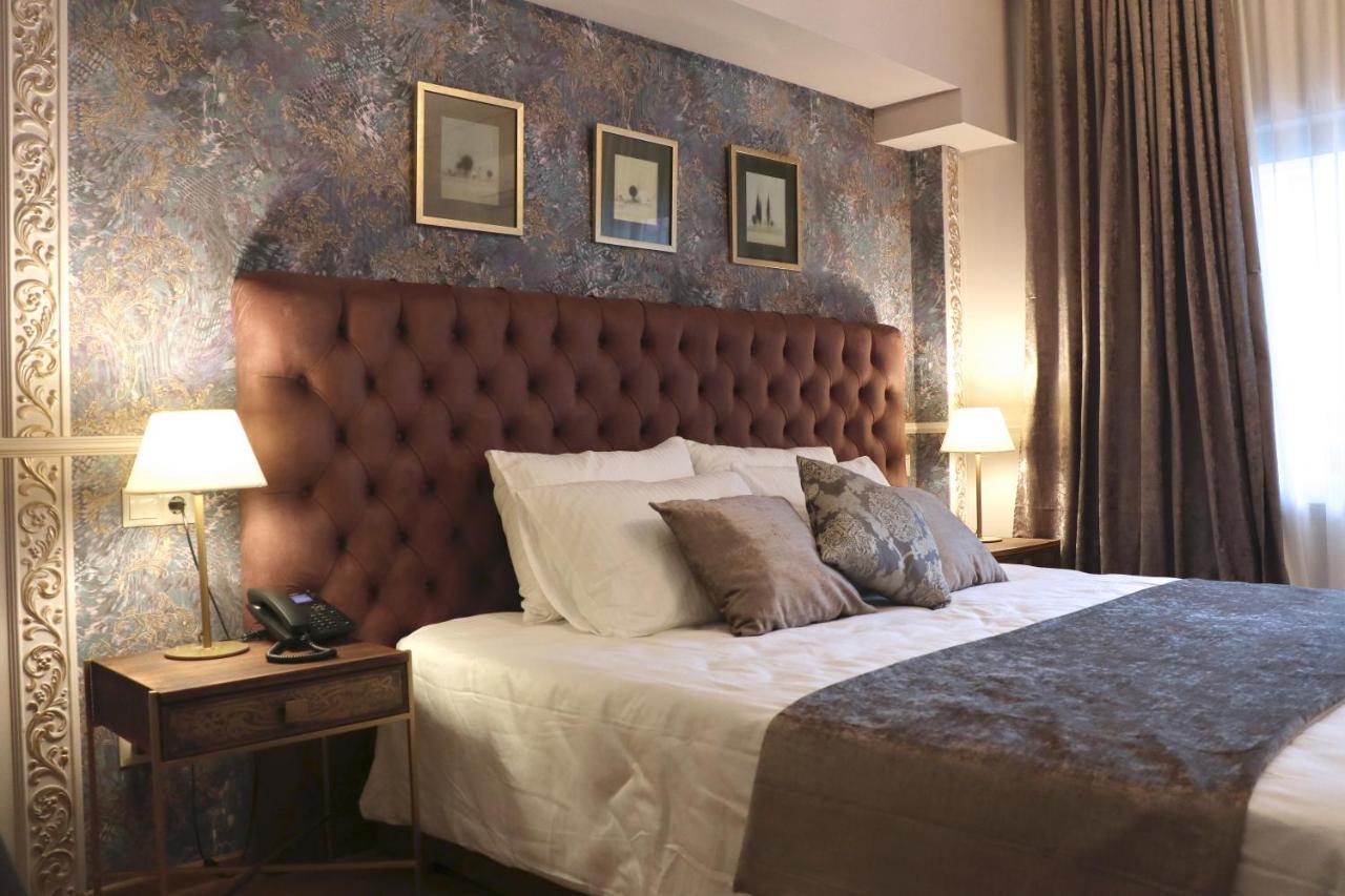 Deluxe Double or Twin Room with Mountain View&Balcony
