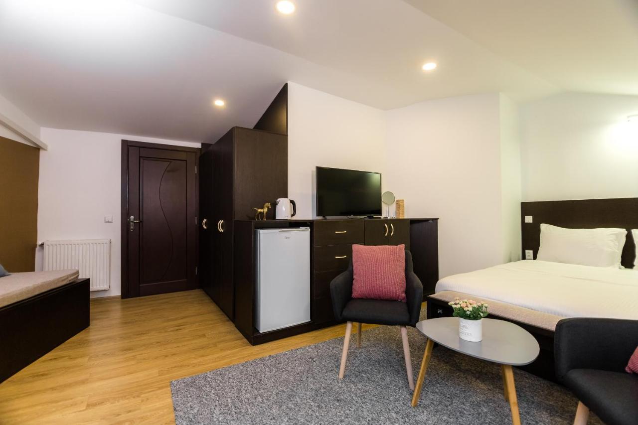 Deluxe Double Room Extra Bed