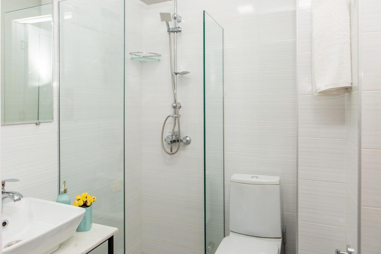 Deluxe Double Room with Balcony,769398583:JPEG