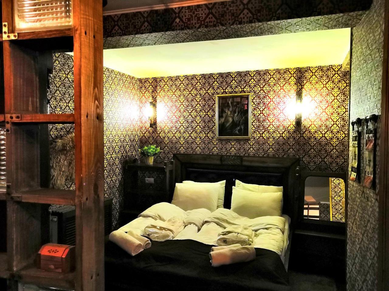 Medieval Deluxe Double/Triple