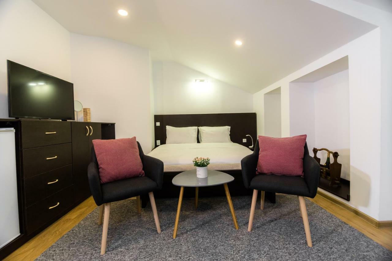 Deluxe Double Room Extra Bed