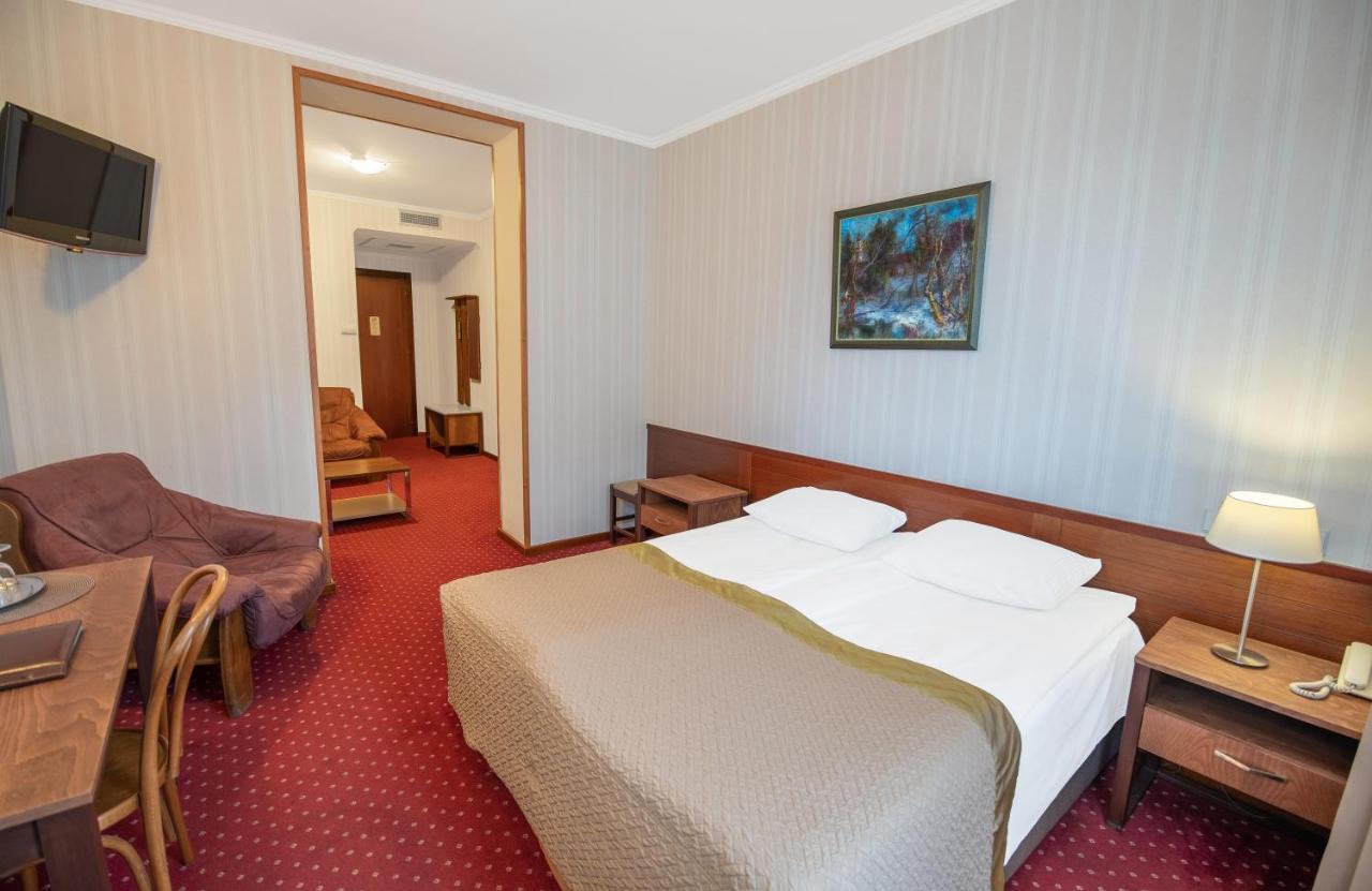 Superior Double Room,1724060243:JPEG