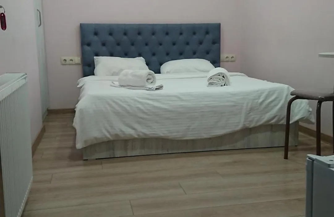 Family Hotel Avlabar-1
