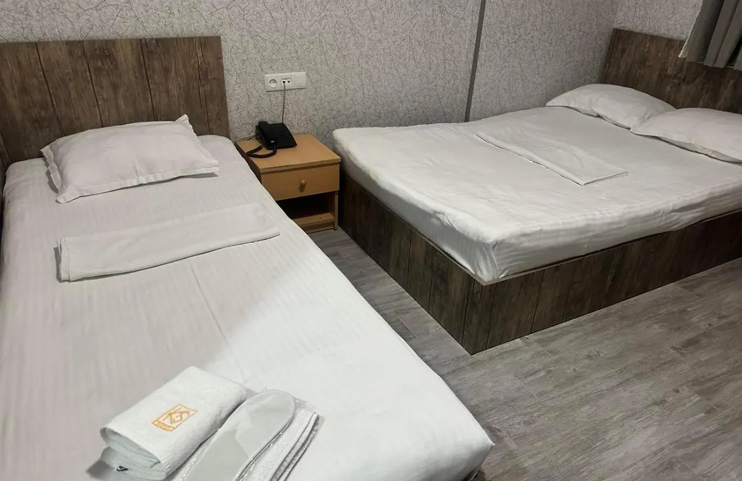 Hotel Skip-1