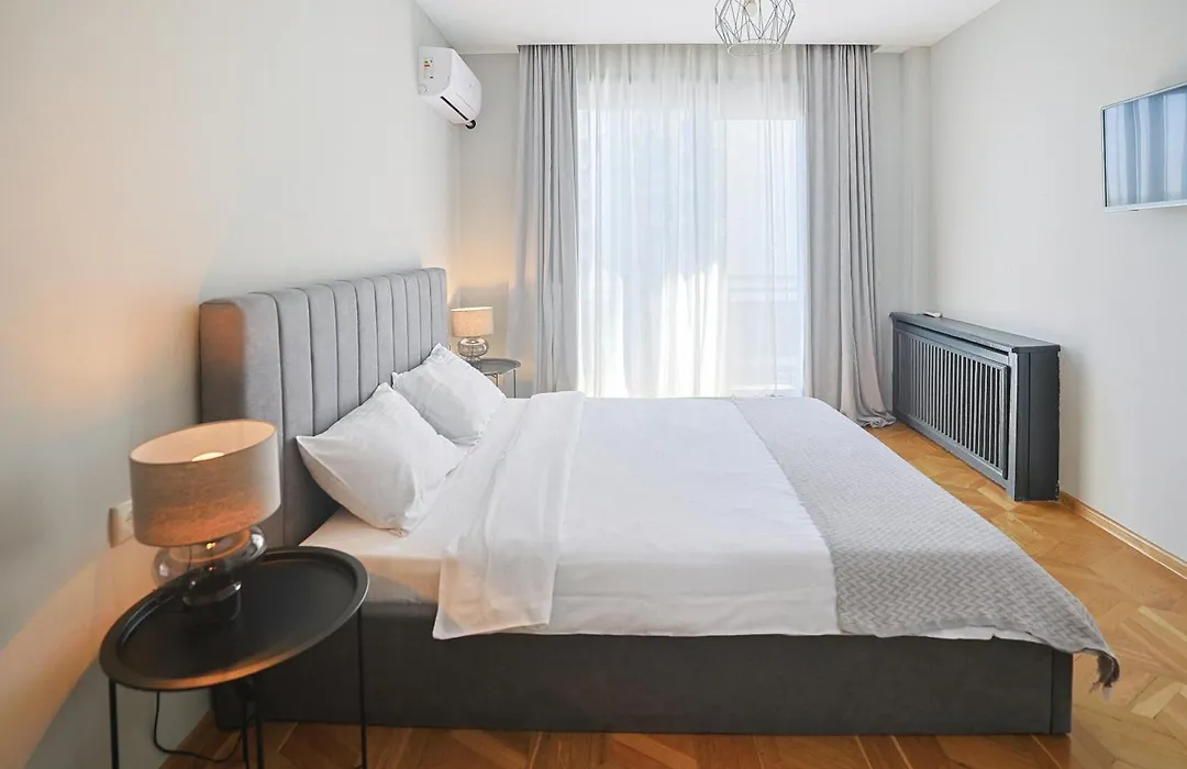 Hotel White House-1