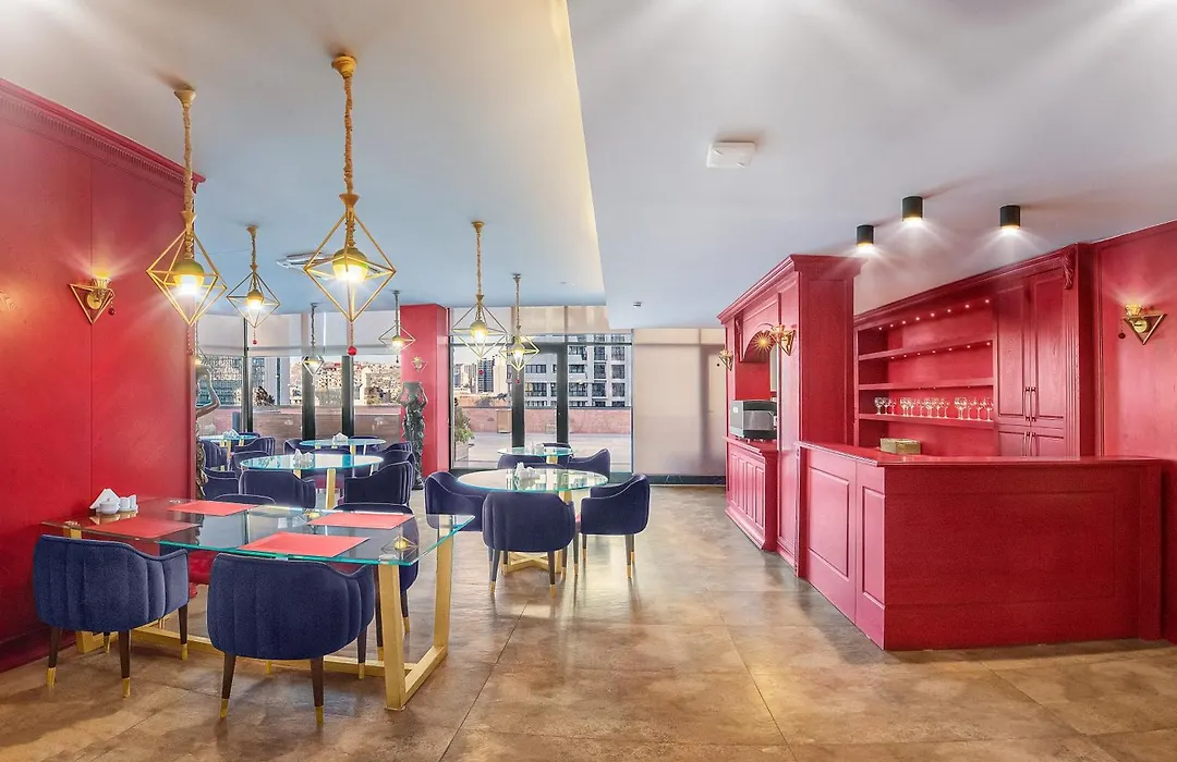 Denis Hotel-1