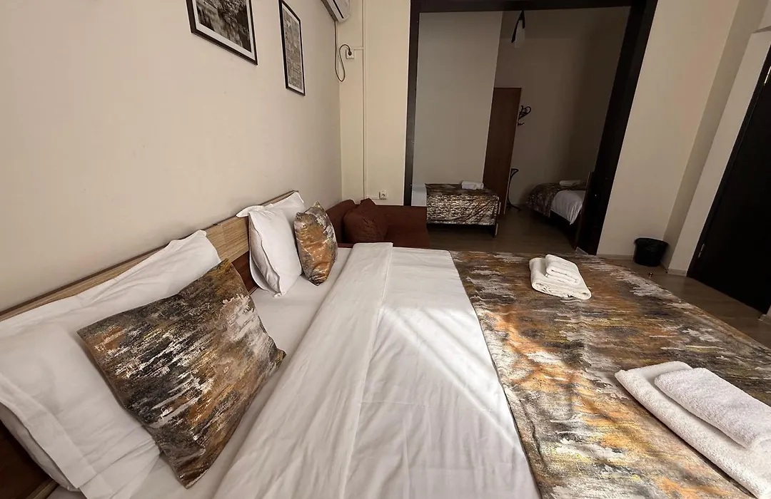 Liva Hotel-1