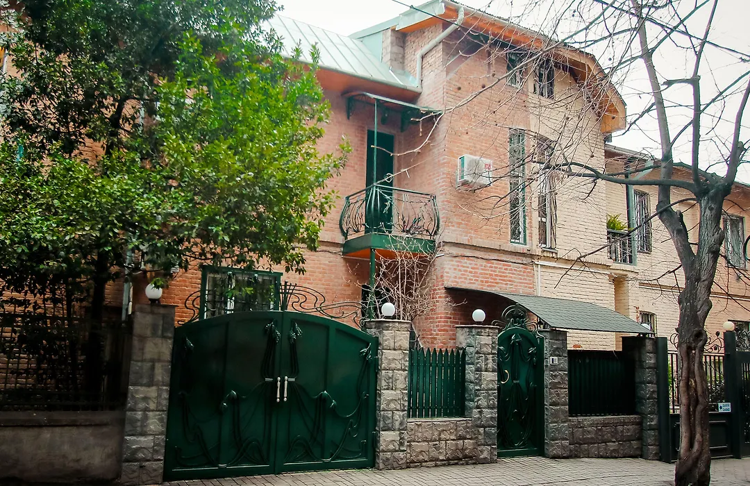 Hotel Toma'S House-1