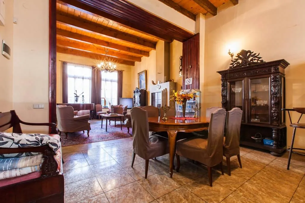 Hotel Royal-1
