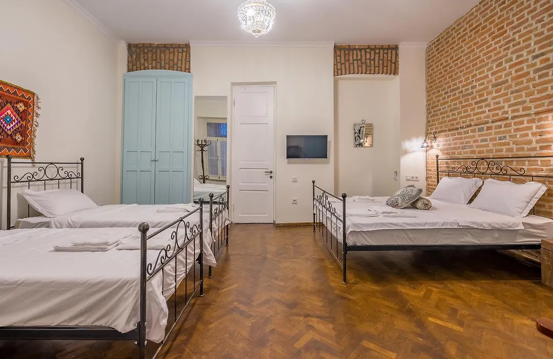 Doors Meidan Design Hotel-1