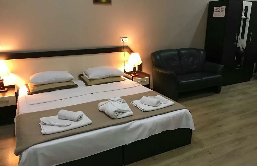 Getaway Hotel-1