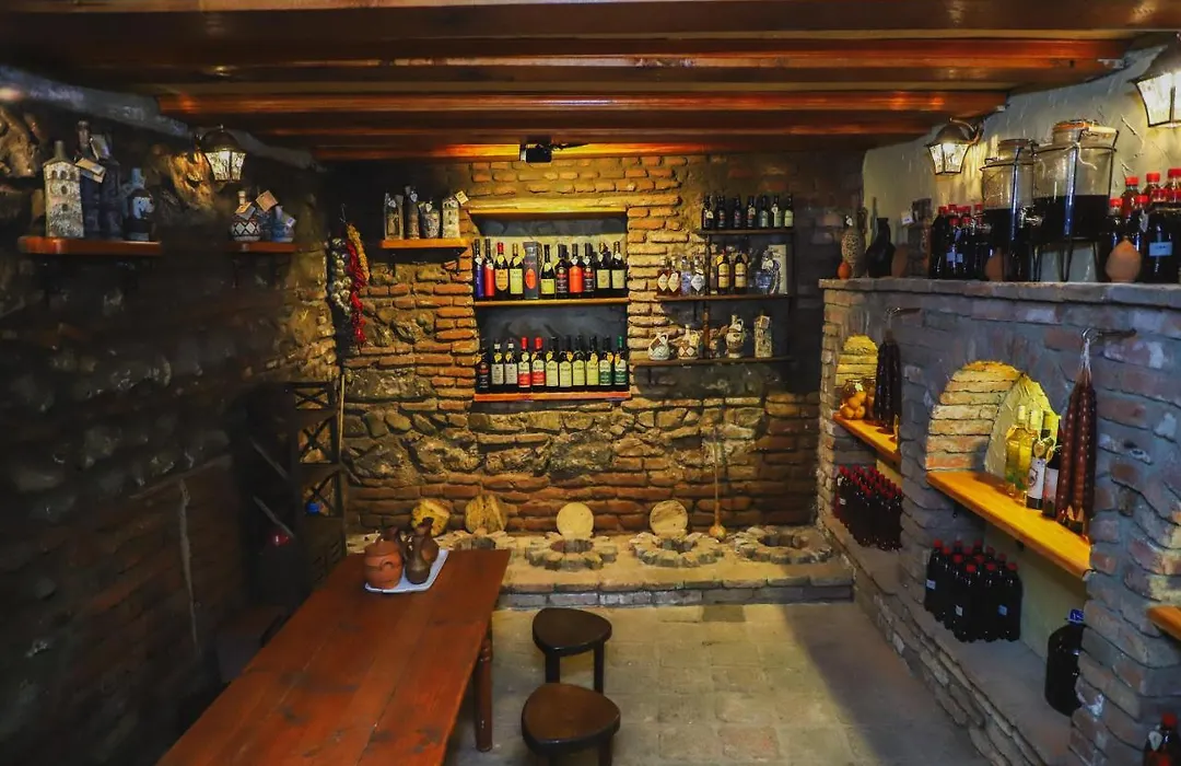 Apart Hotel With Wine Cellar - Old Tbilisi 1897-1