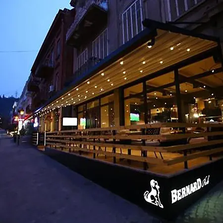 Luxury Inn-2