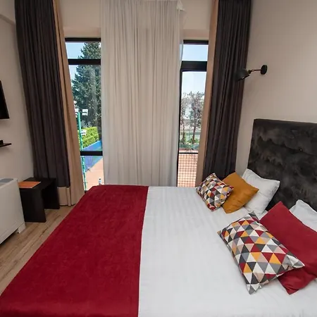 L.M Club Hotel-3