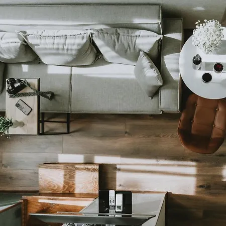 Luxury Inn-3