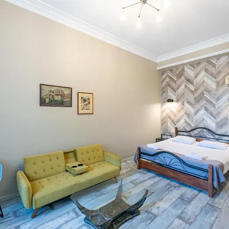 Ponto Gallery Boutique Hotel-2
