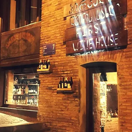 Wine Rise-2