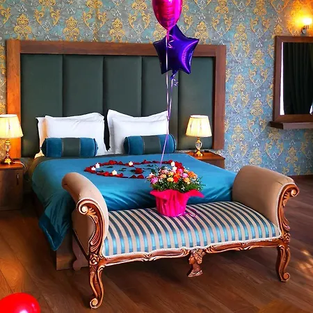 Green Queen Hotel-3