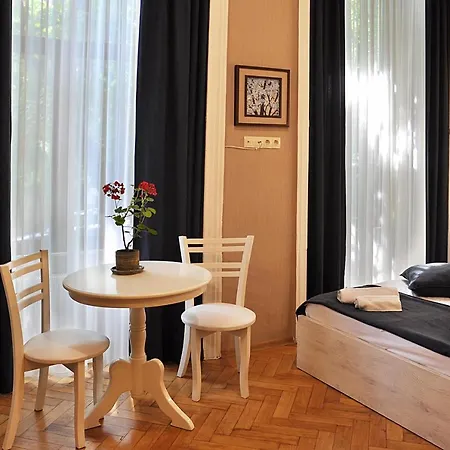 Hb Apartments Mari Brose-2