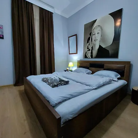 Guesthouse Different-2