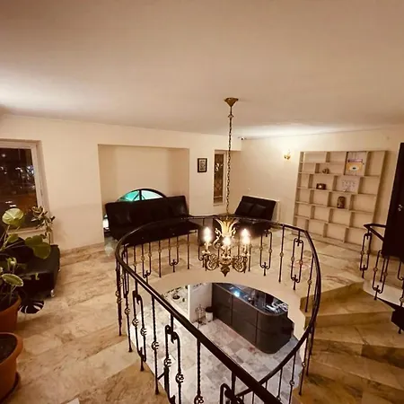 Hotel Grand-2