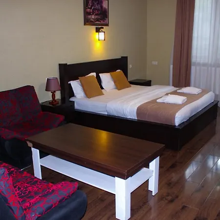 Sisno Hotel-2