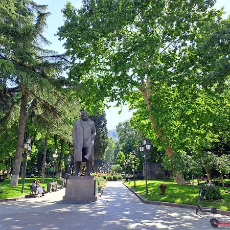 Tbilisi Center Old City-2