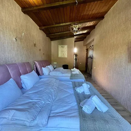 Hotel Old Tbilisi 5 Rooms-3