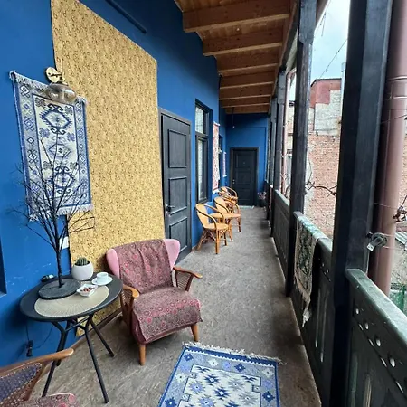 Vintage Room-3