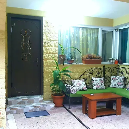 Apartment On Sundukiani Street Lane-2