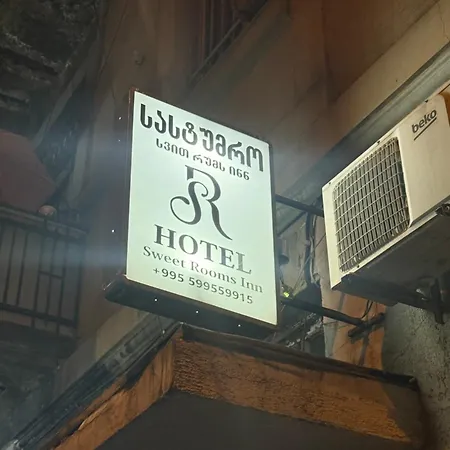 Sweet Rooms Inn-2