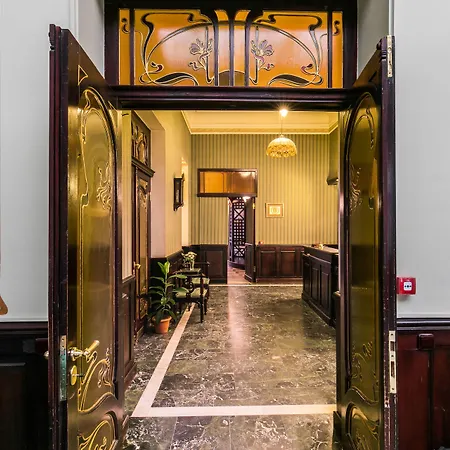 Emigrant Boutique Hotel-2