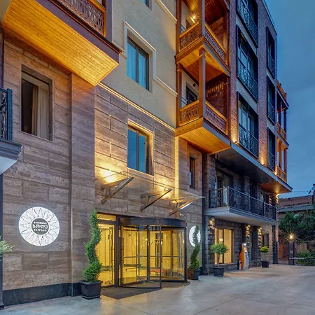 Sole Palace-2