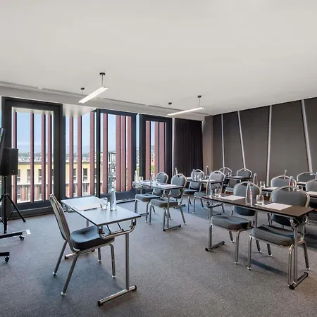 Tbilisi Philharmonic Hotel By Mercure-3