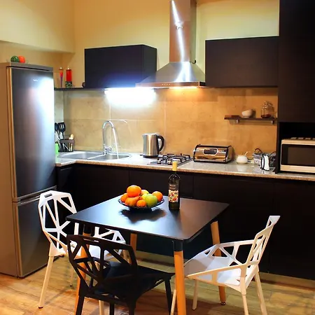 Yango Apartment-3