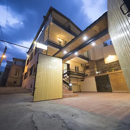 Log Inn Boutique Hotel-2