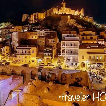 Traveler Hostel-2