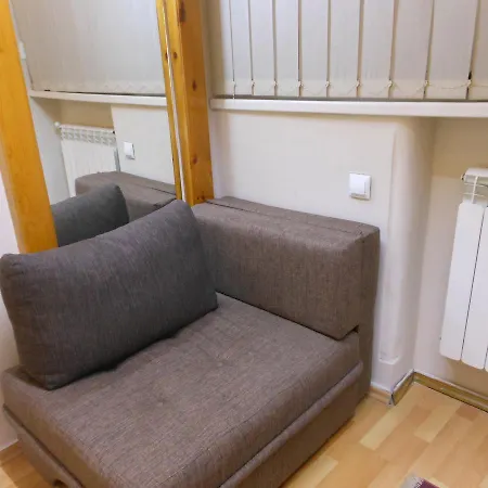 Guesthouse Rest-2