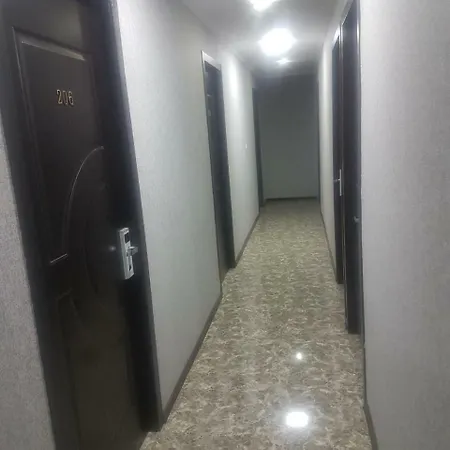 Hotel Leader-2